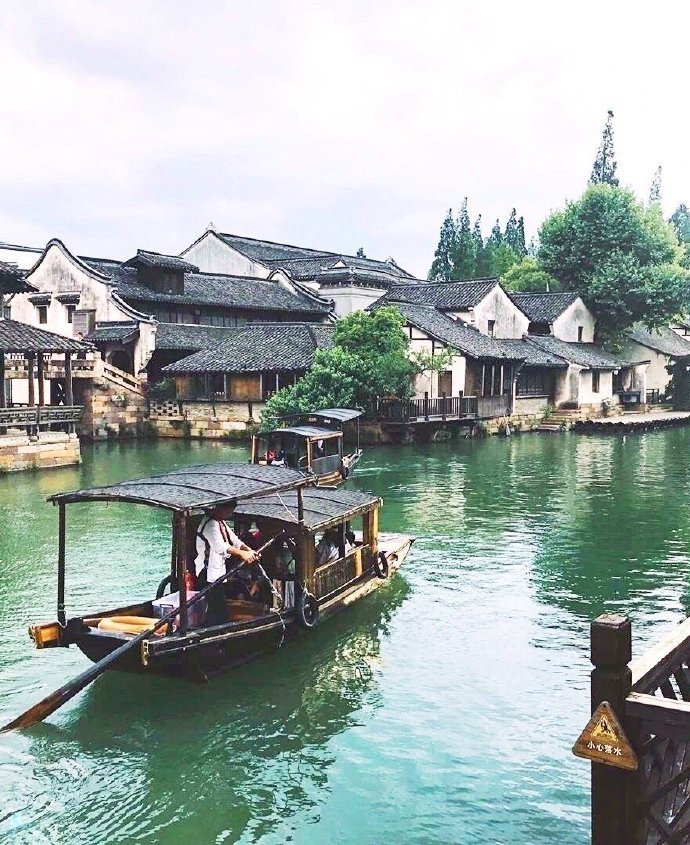 行走浙江，吟咏山水画卷